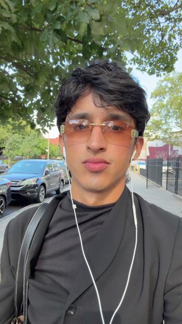 @hektor🕺