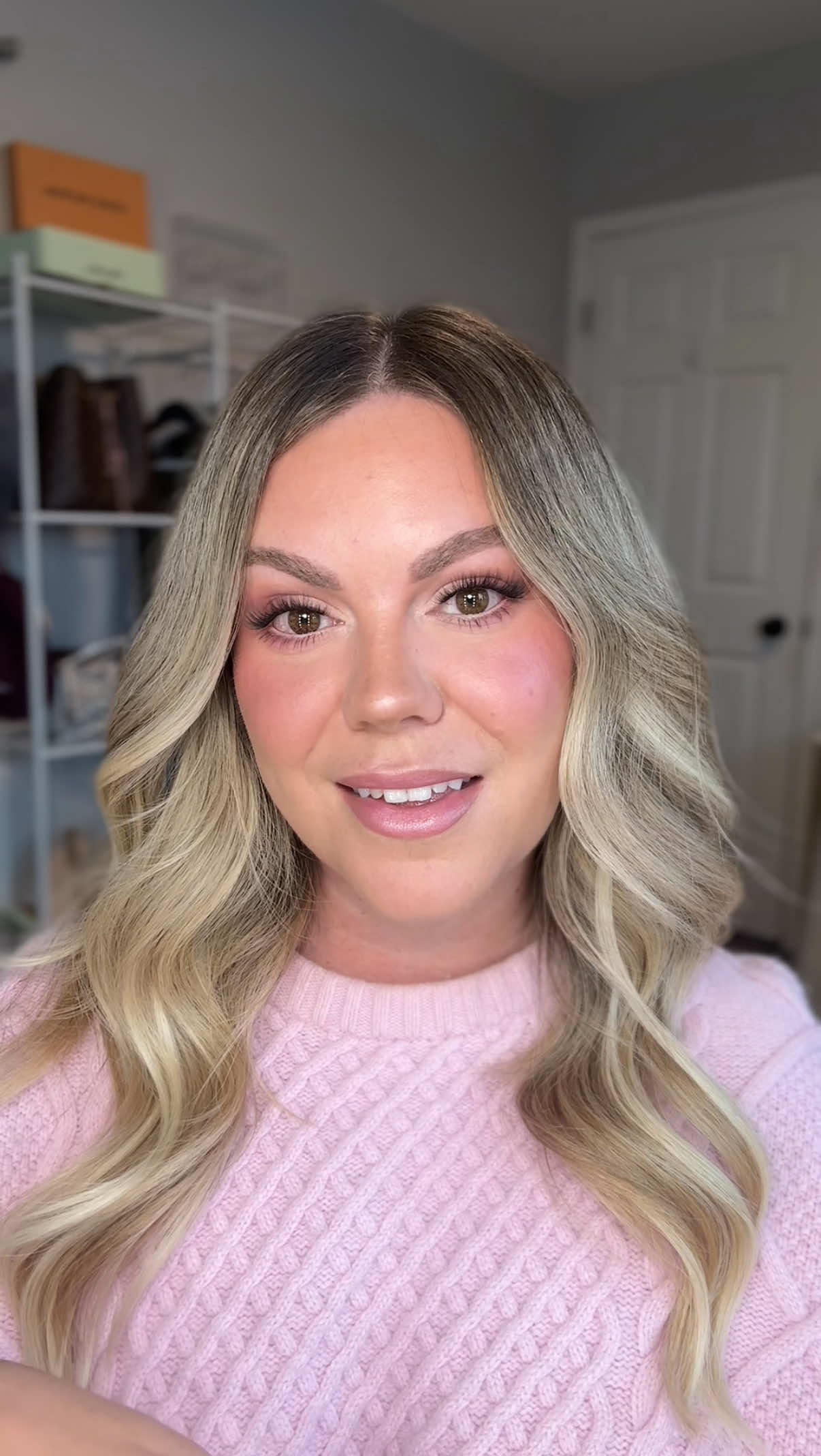 @KelseyRae makeup artist