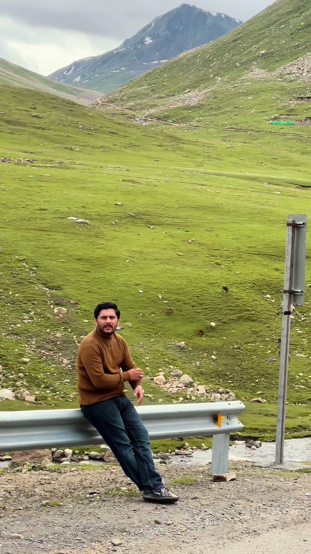 @Usama Randhawa (اللہ کے بندے)