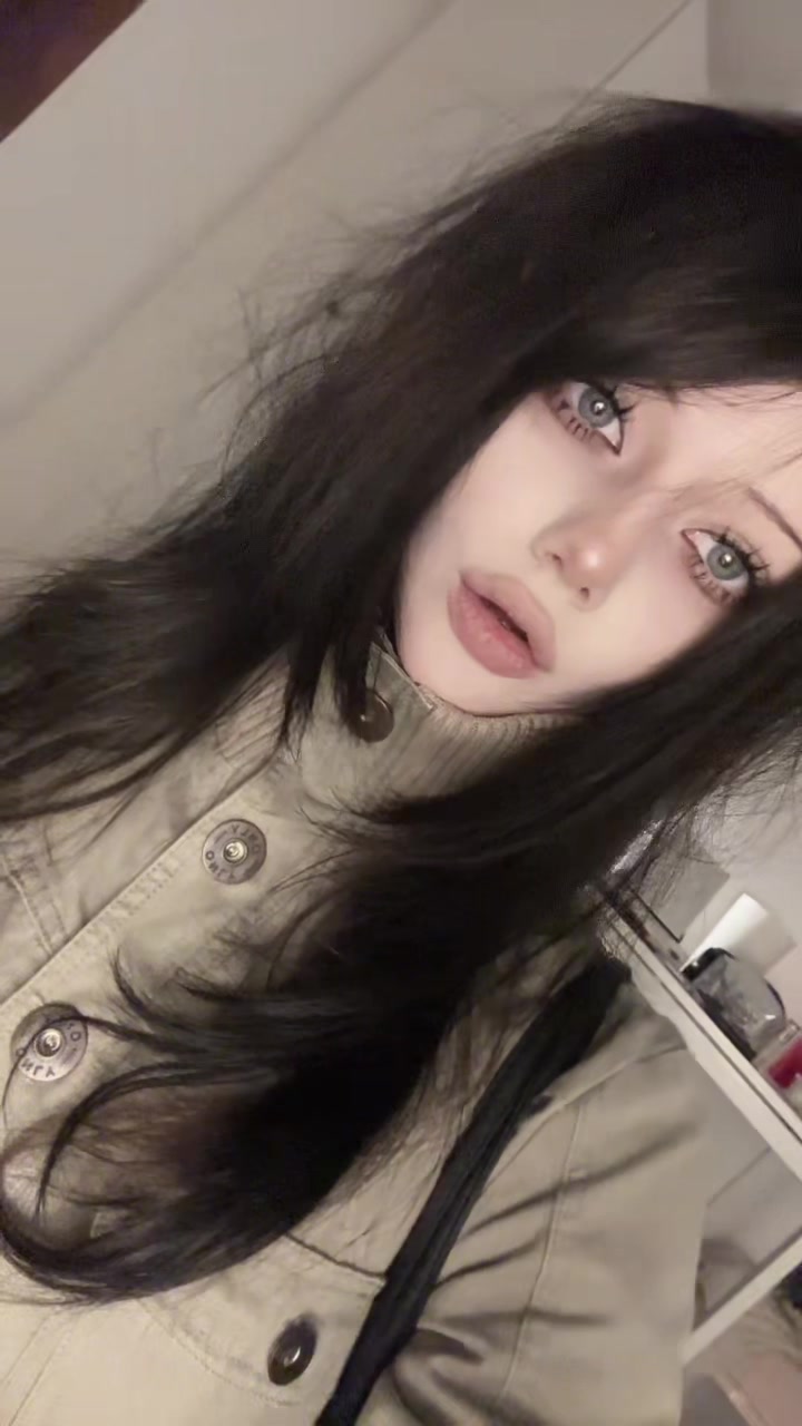 @🧛🏻♀️