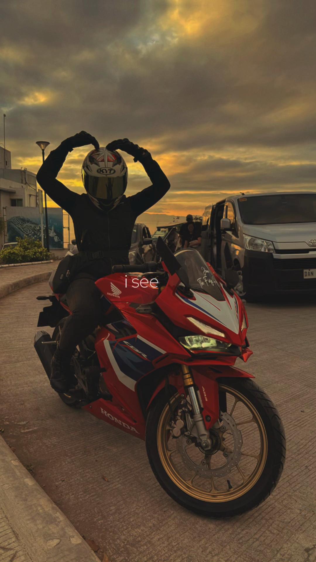@The Fiery Rider🏍