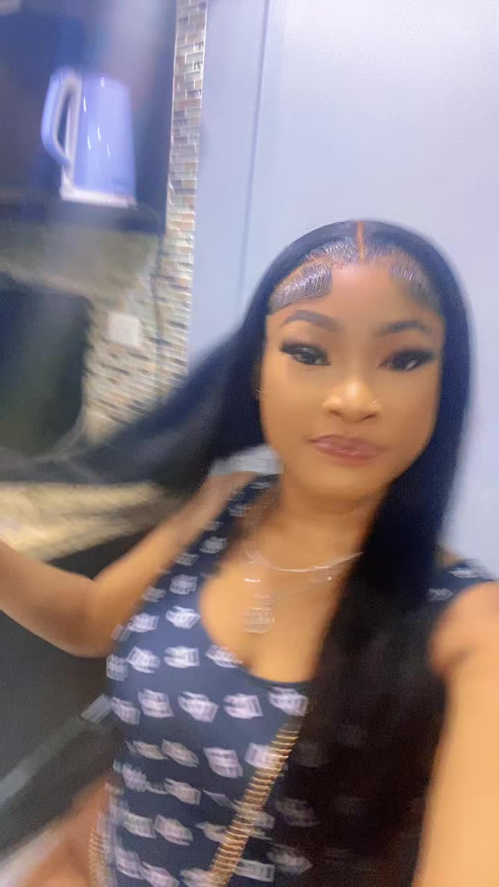 @prettiipinks