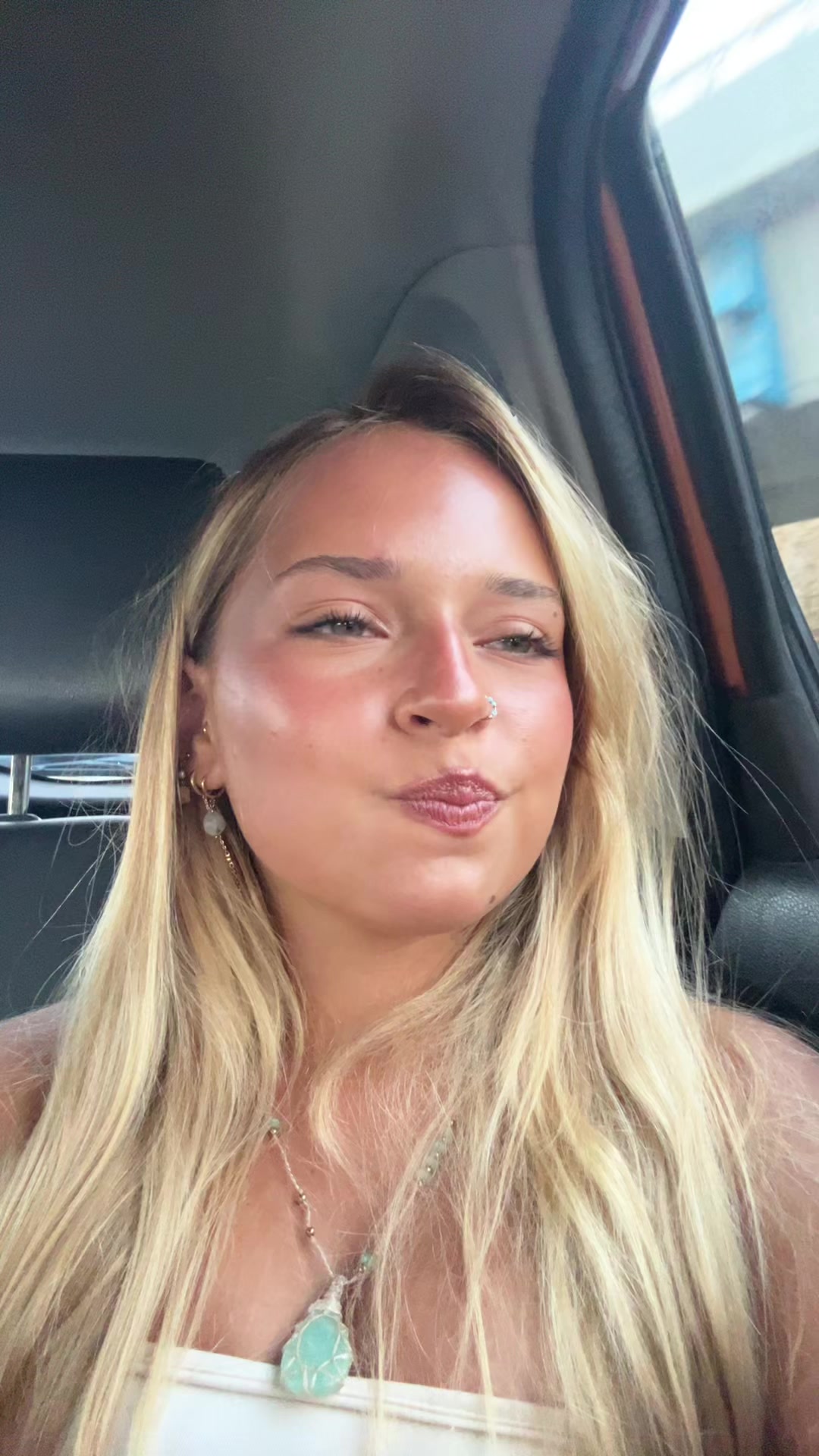 @Eliana