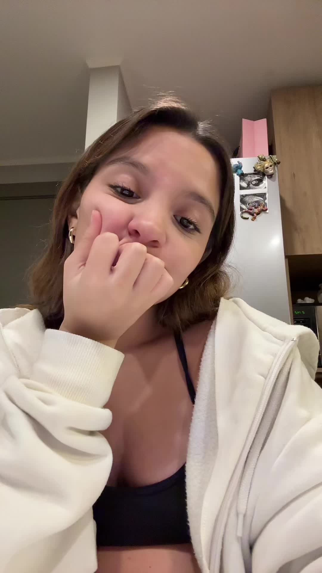 @tini