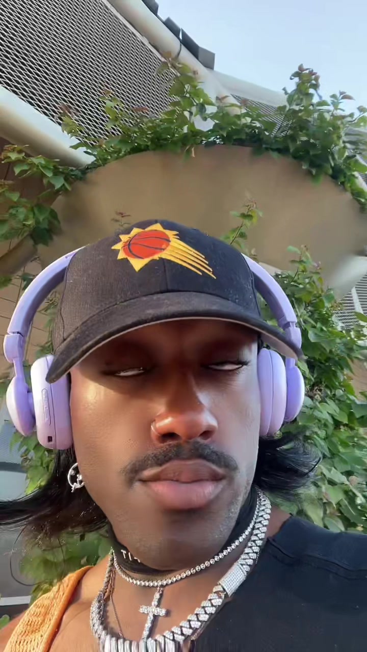 @•Jah•