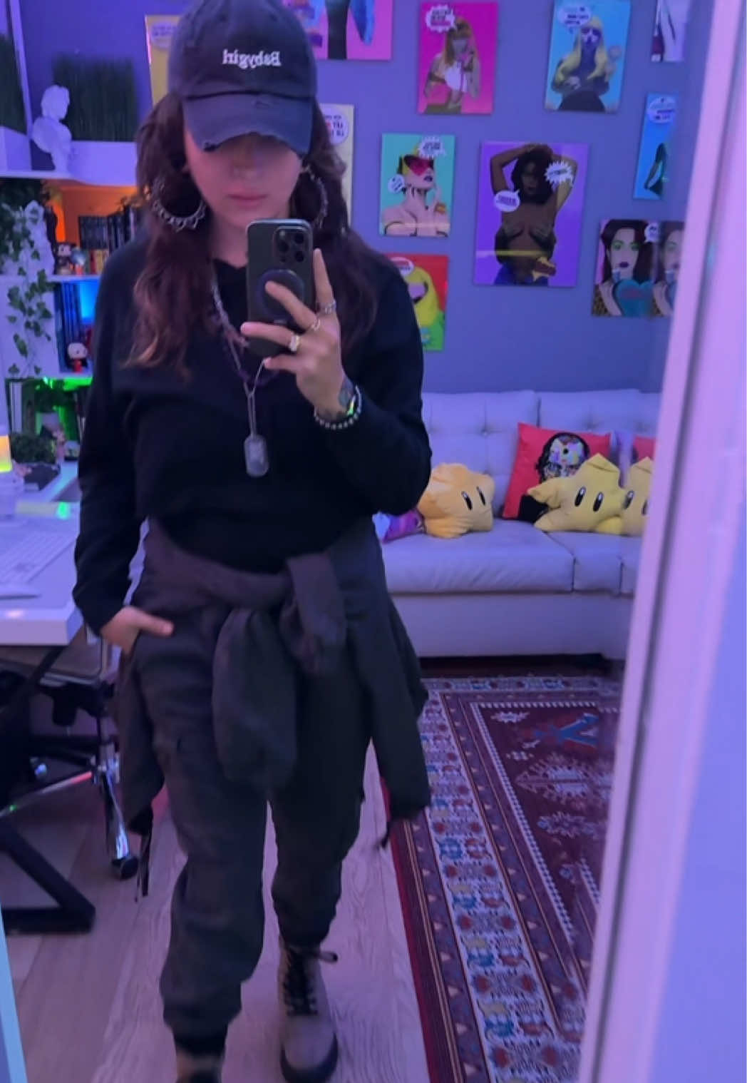 @Ellezworld__👑👠💋