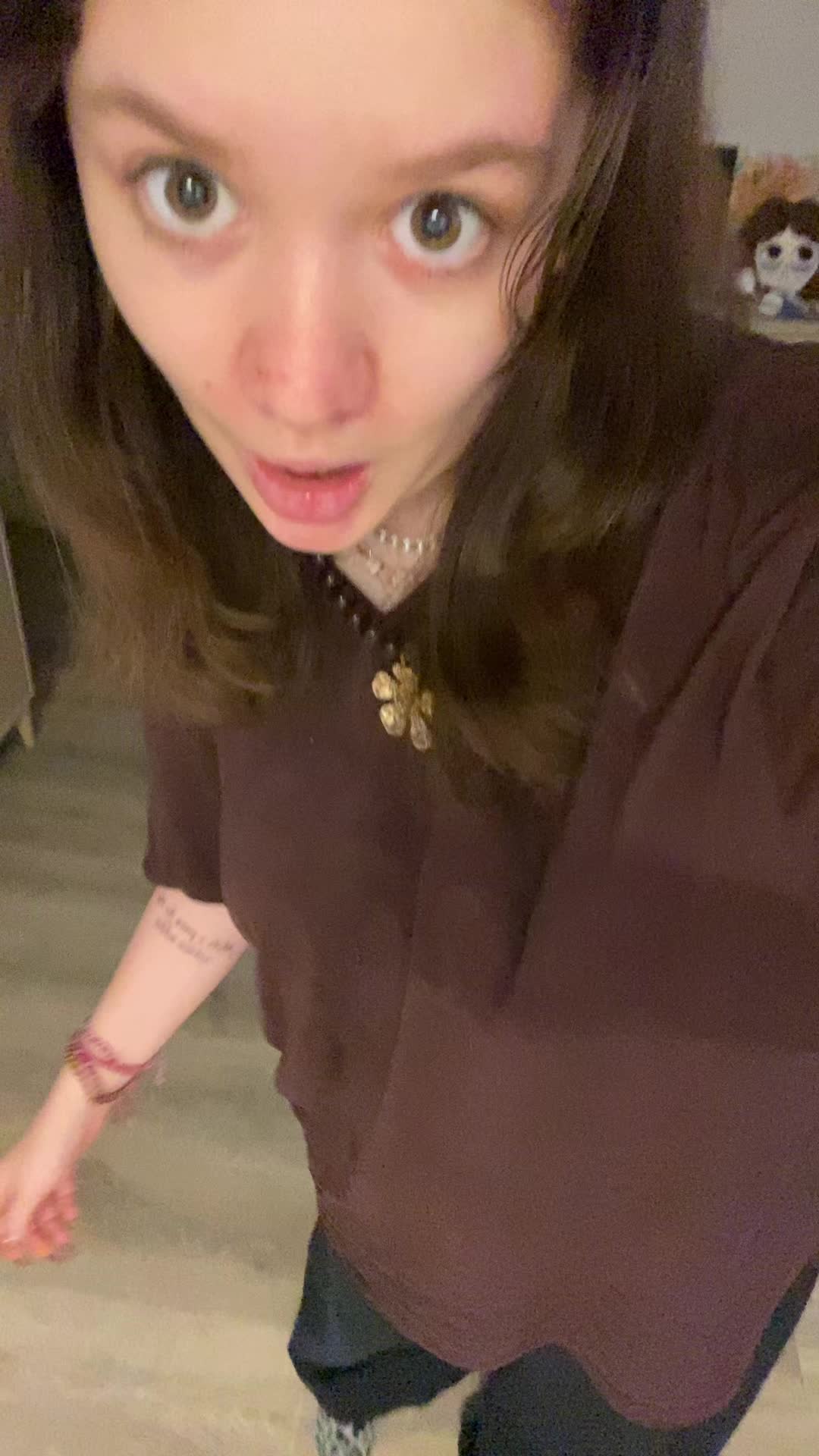 @Ava_hlk