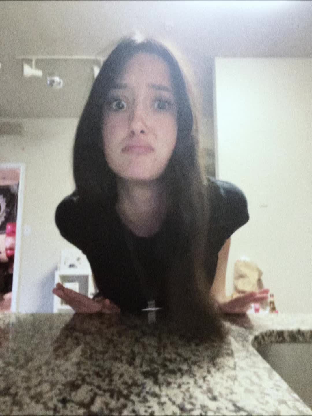 @olivia
