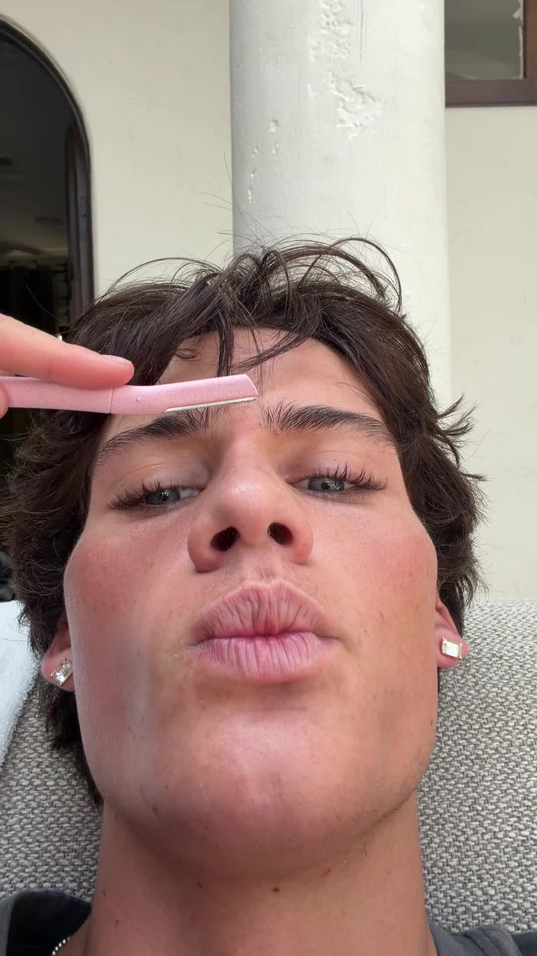@sky