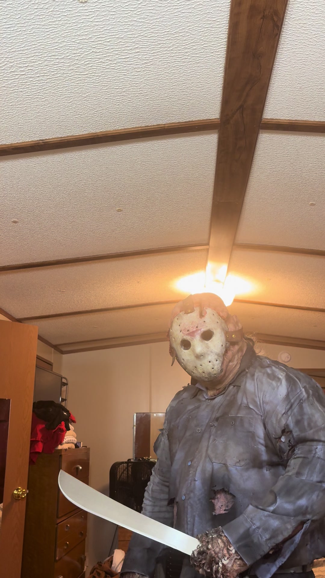 @huskinshorror