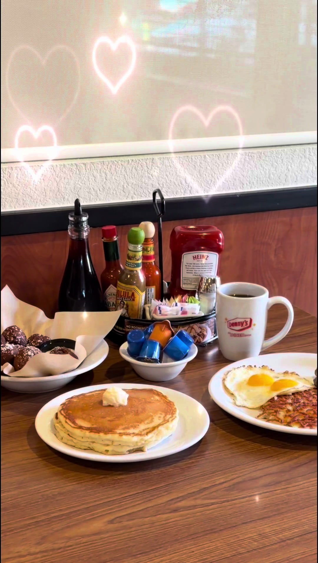 @Denny’s Diner