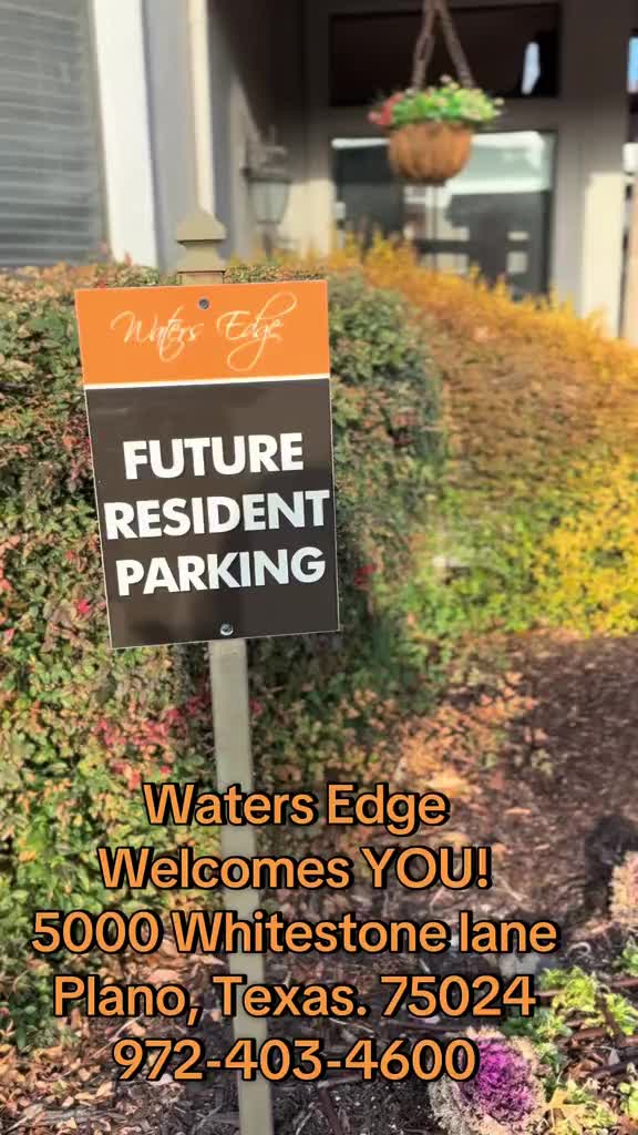 @Waters Edge Apartments