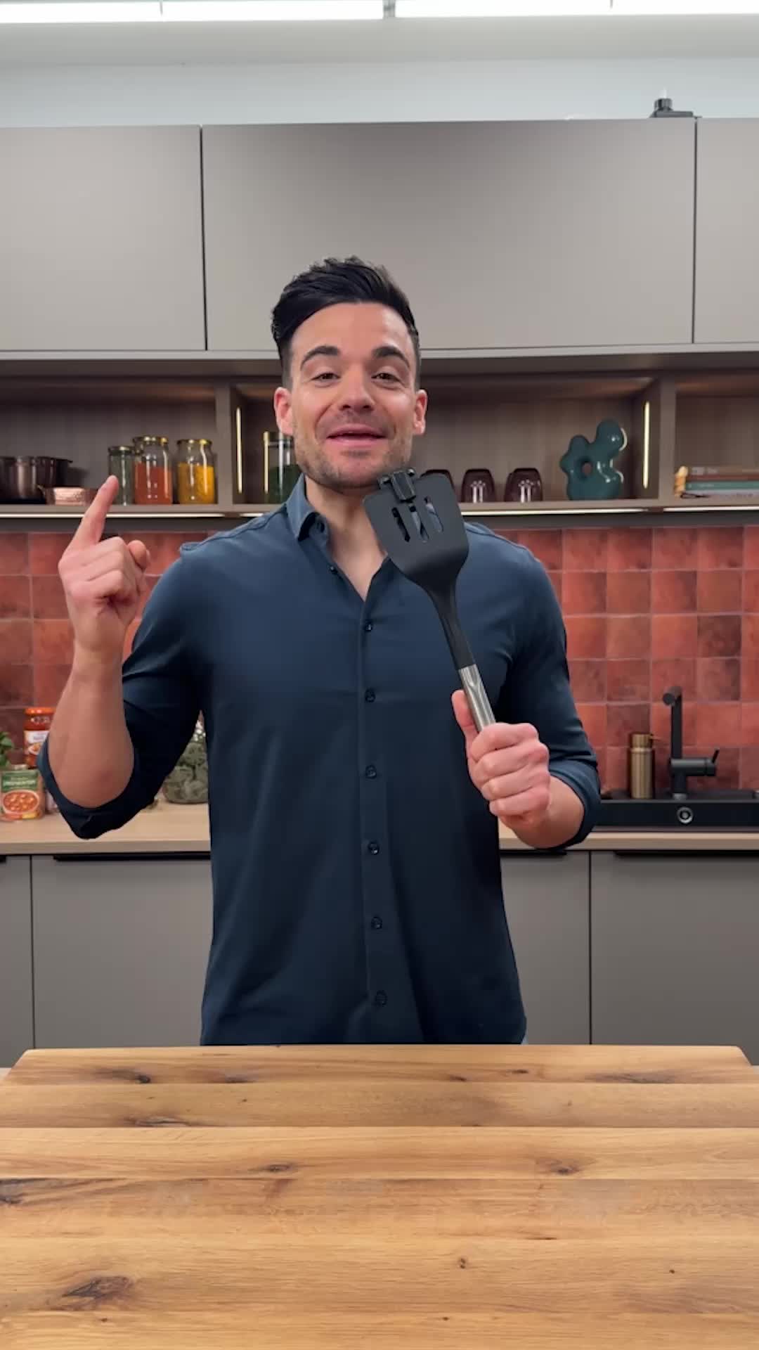 @SAT.1