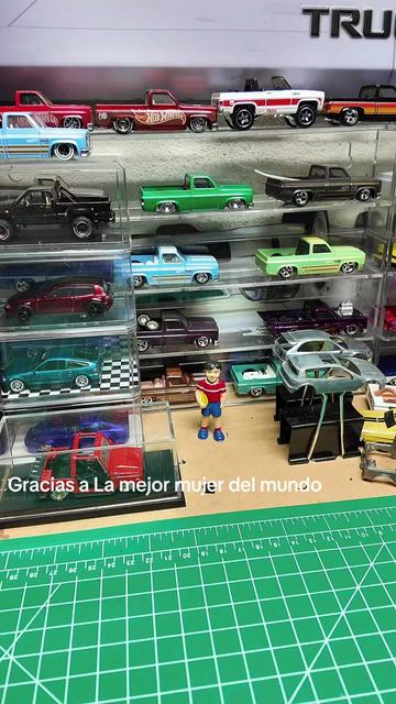 @Addicted2Hotwheels