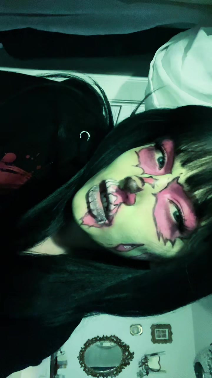 @Y2kbbydoll