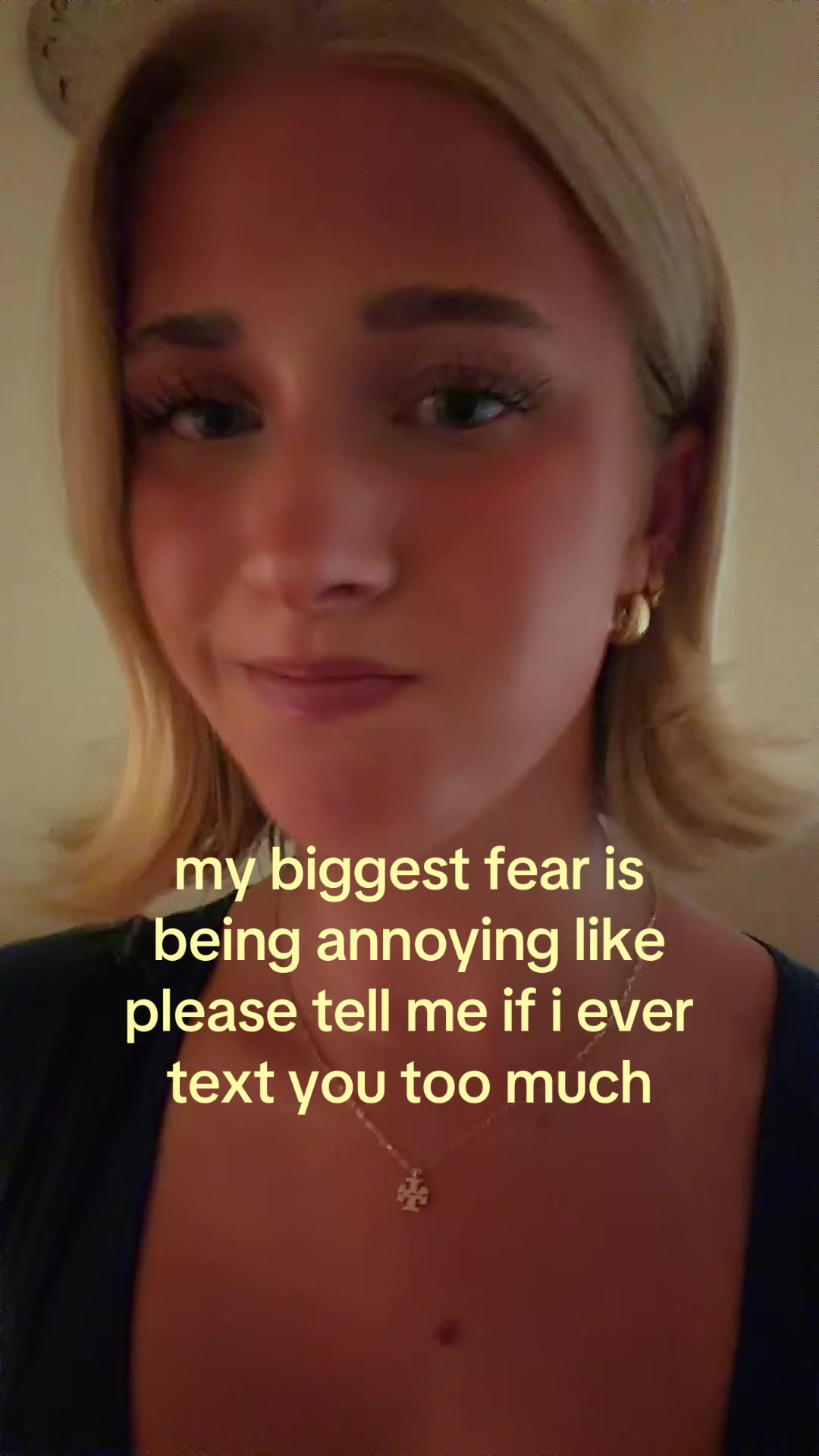 @theelliebarker