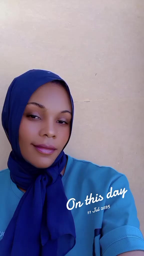 @happy gal 256