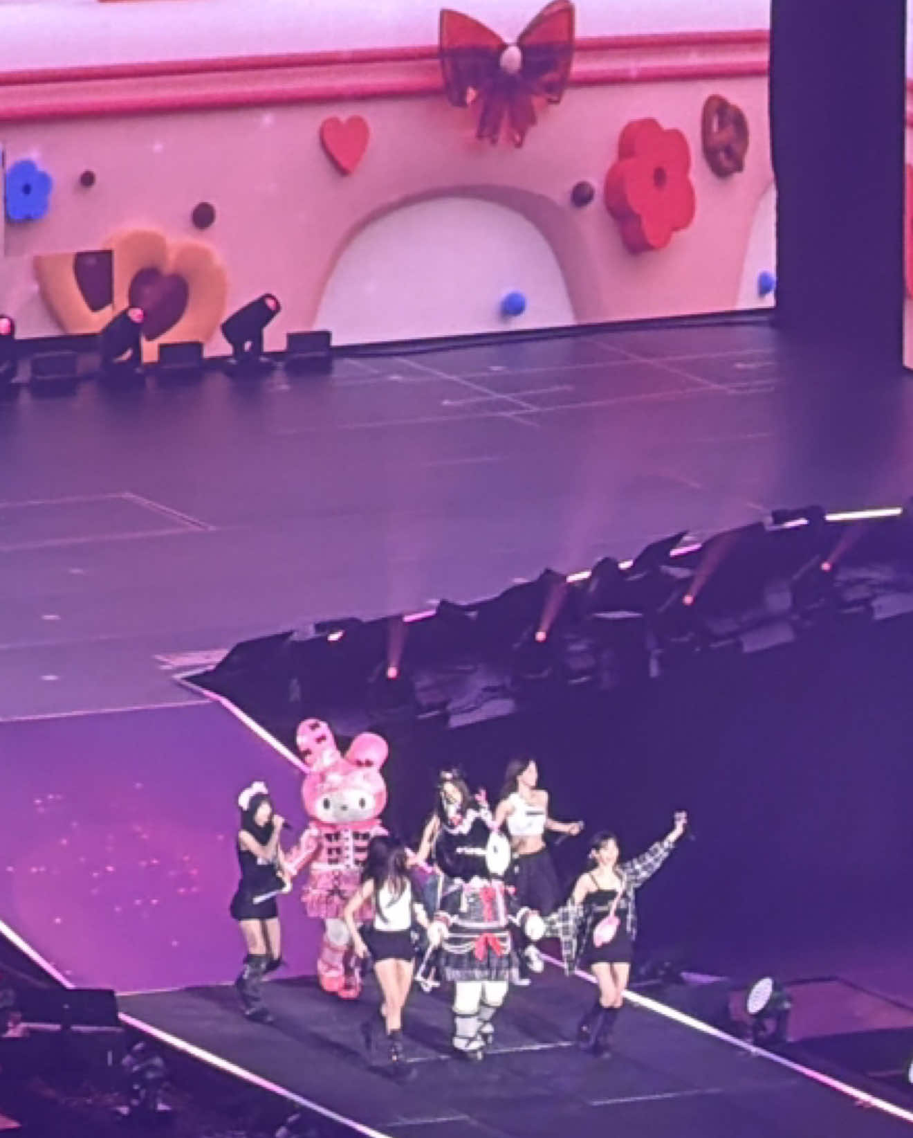 @🍭TWICEツウィペン💙