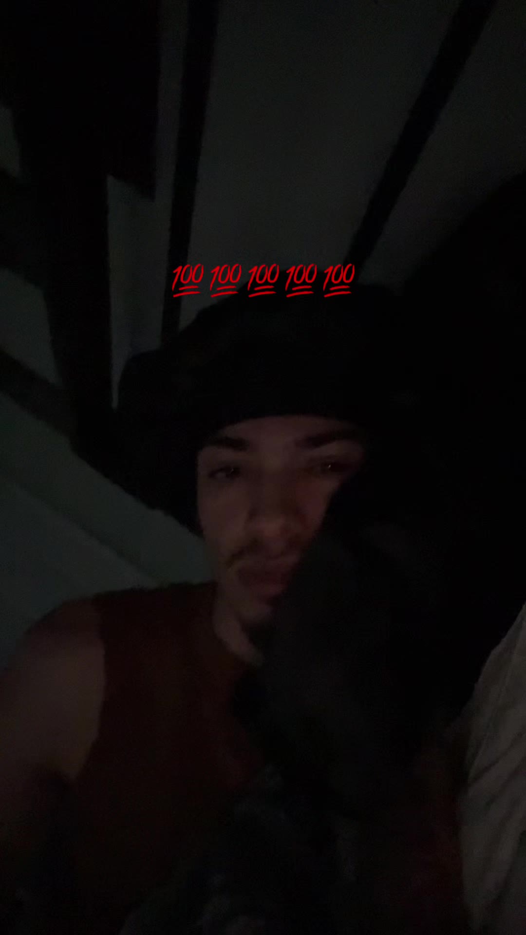 @￼