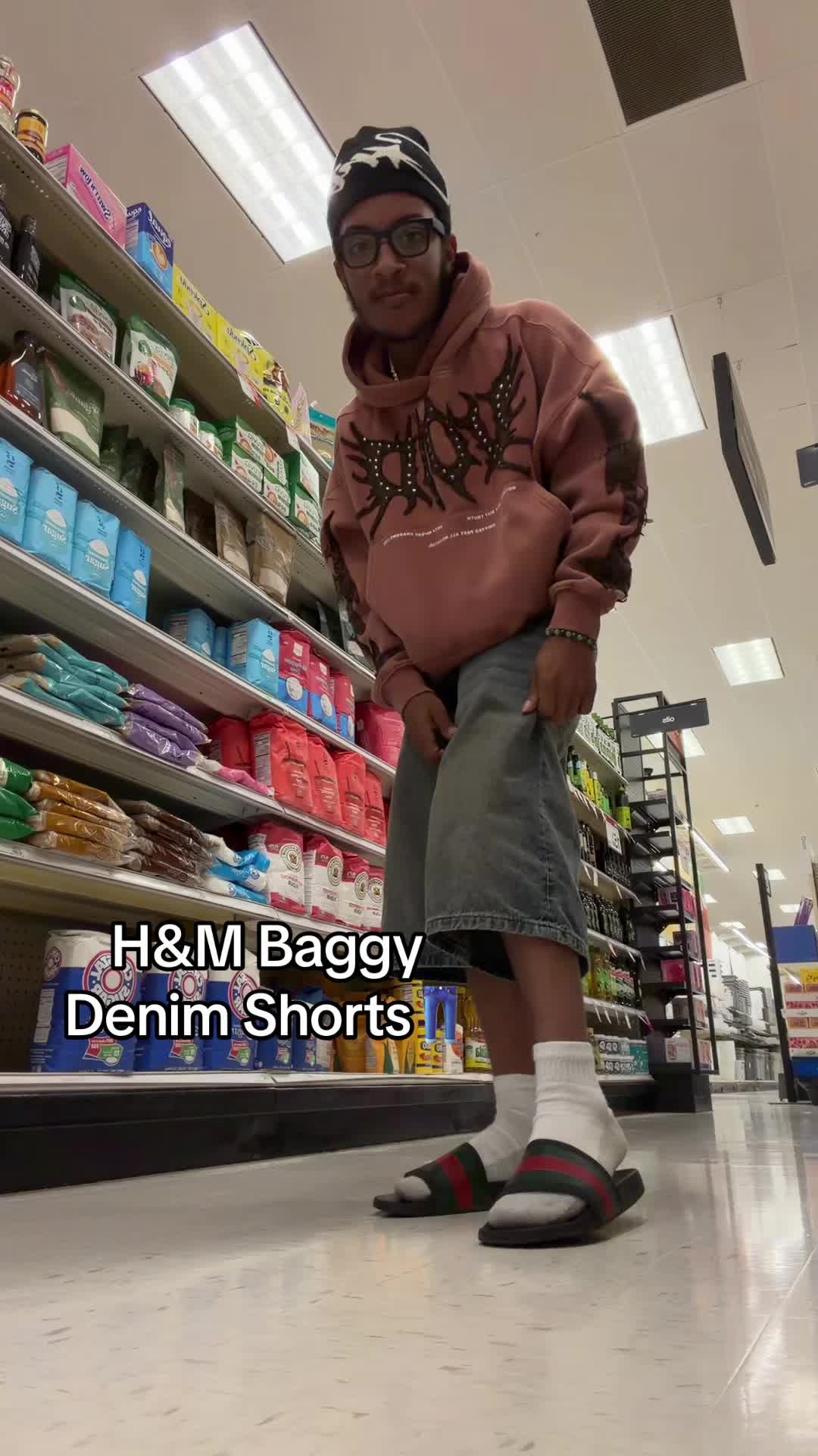 @jaylinfinds