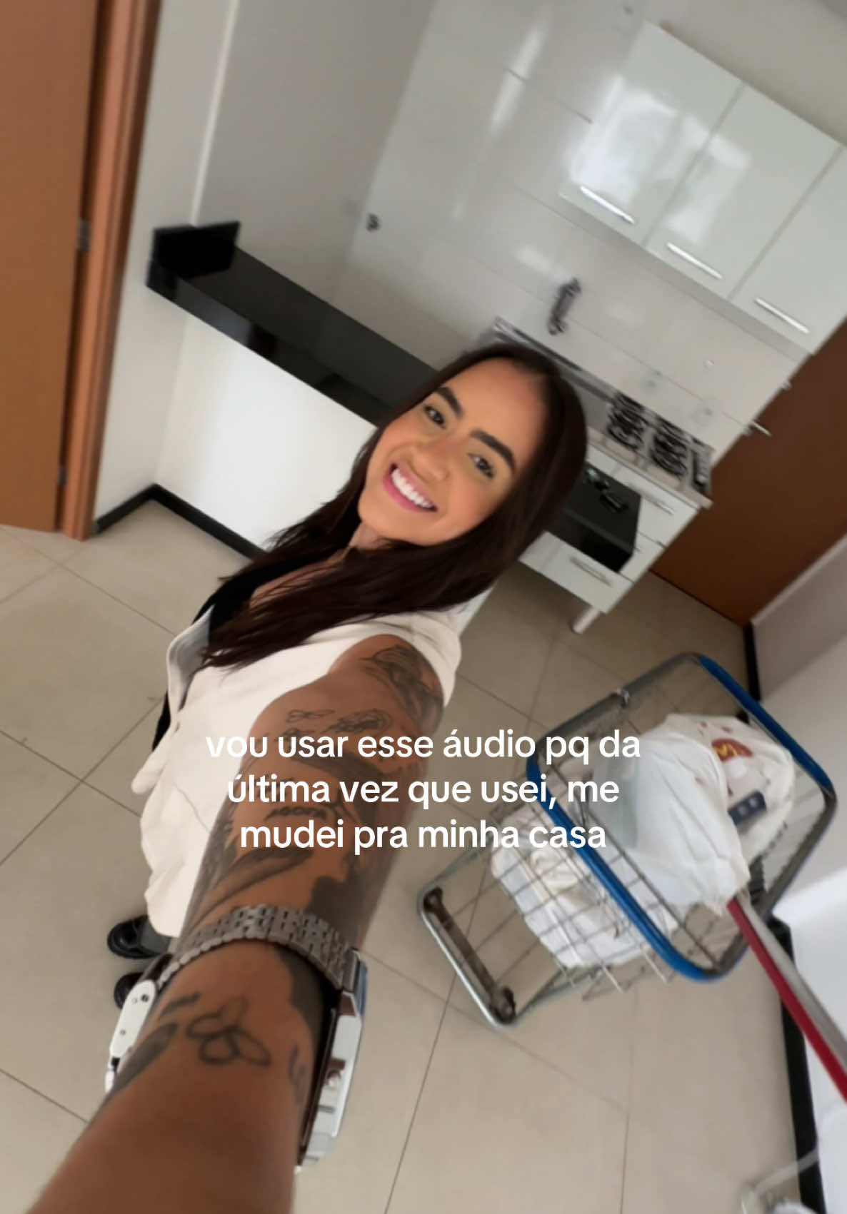 @whoisianca