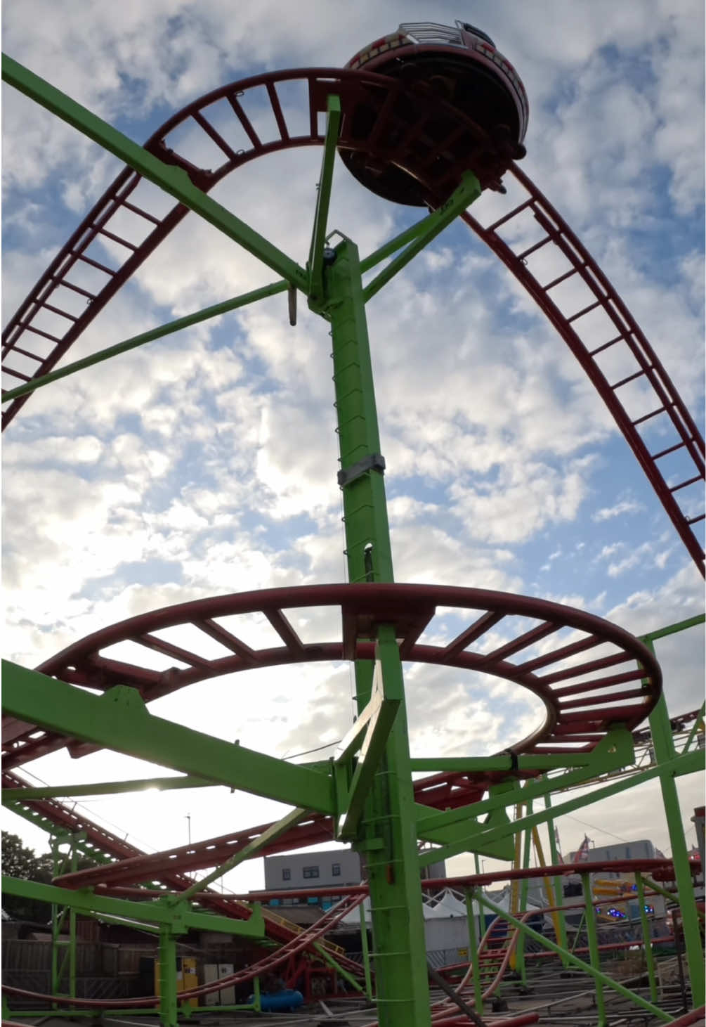 @funfairrides360