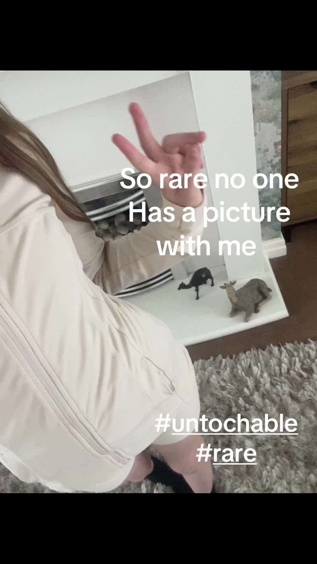 @𝐀𝐓🤍👸