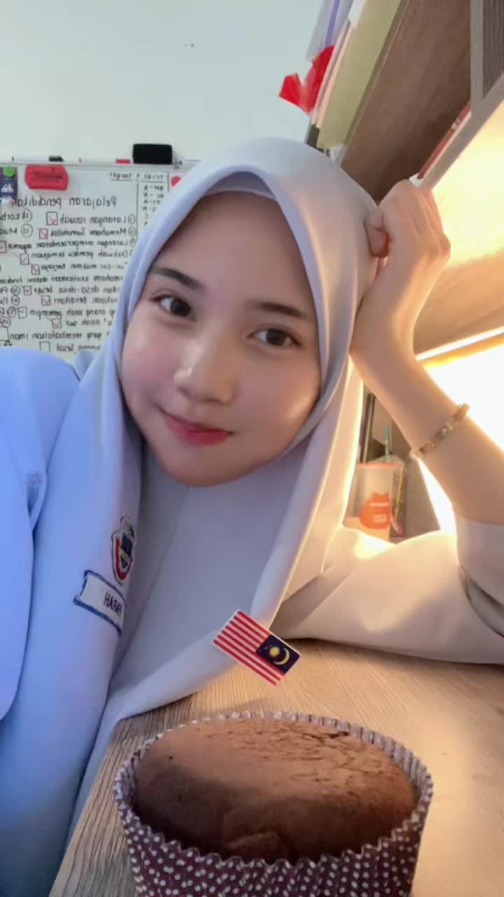 @￴