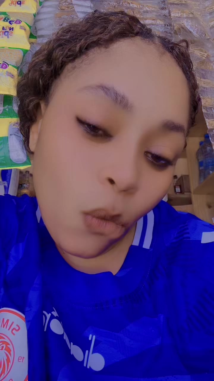 @cutenai06