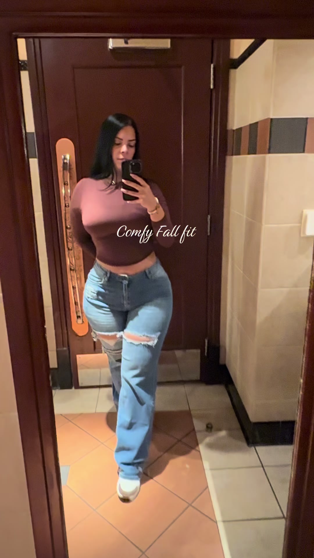 @Ella Arie