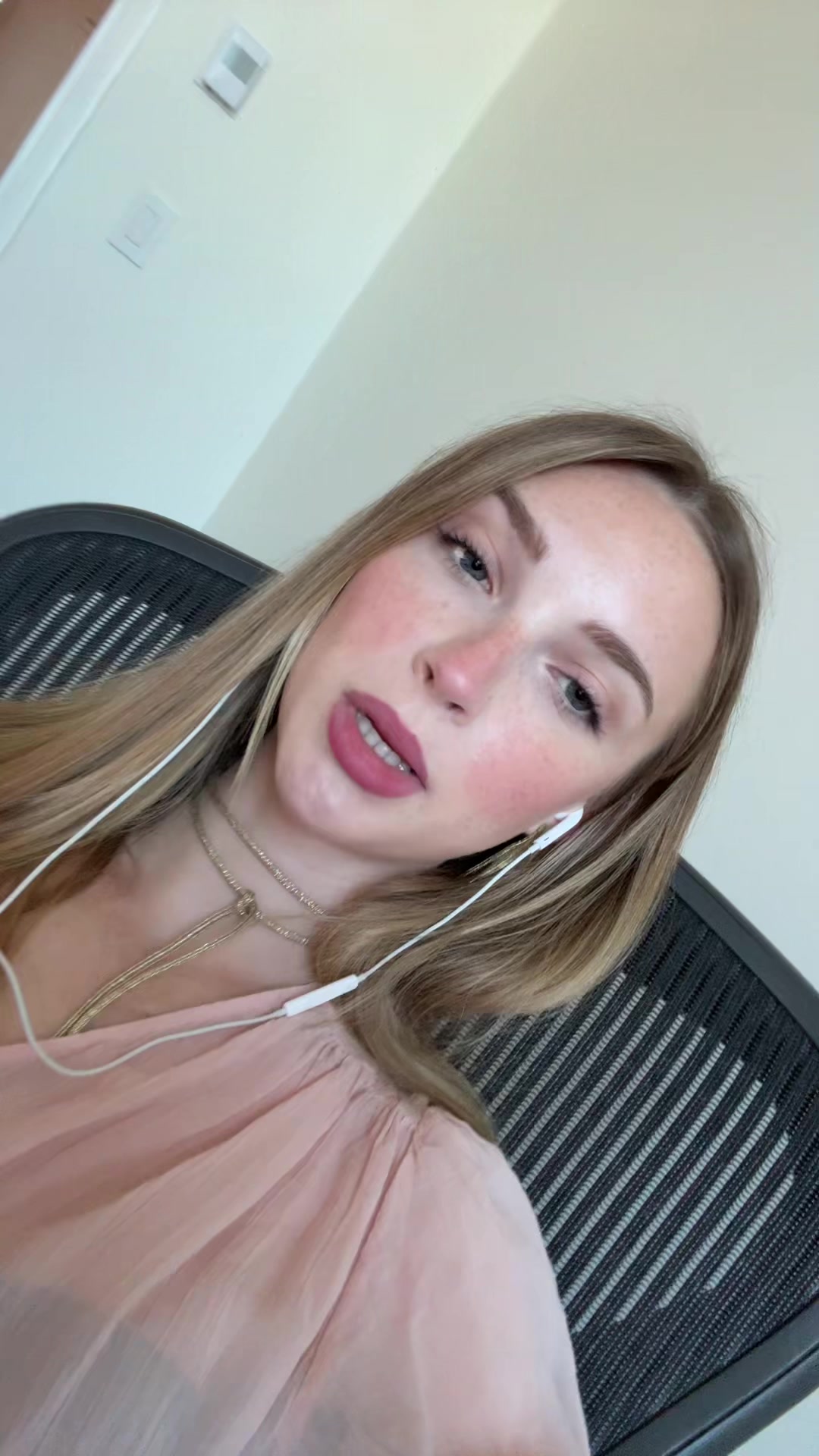 @antoinette