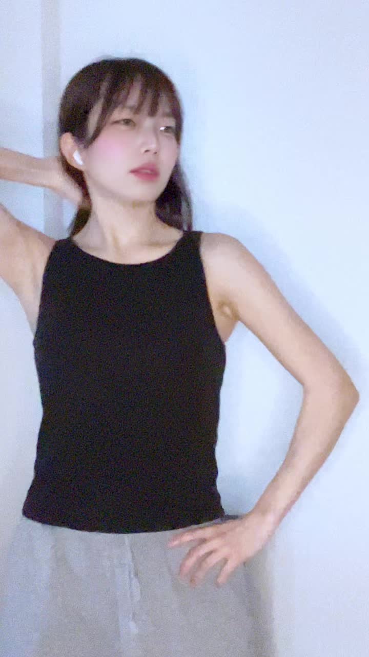 @ᗰᗩᗪOKᗩ🦜🐧