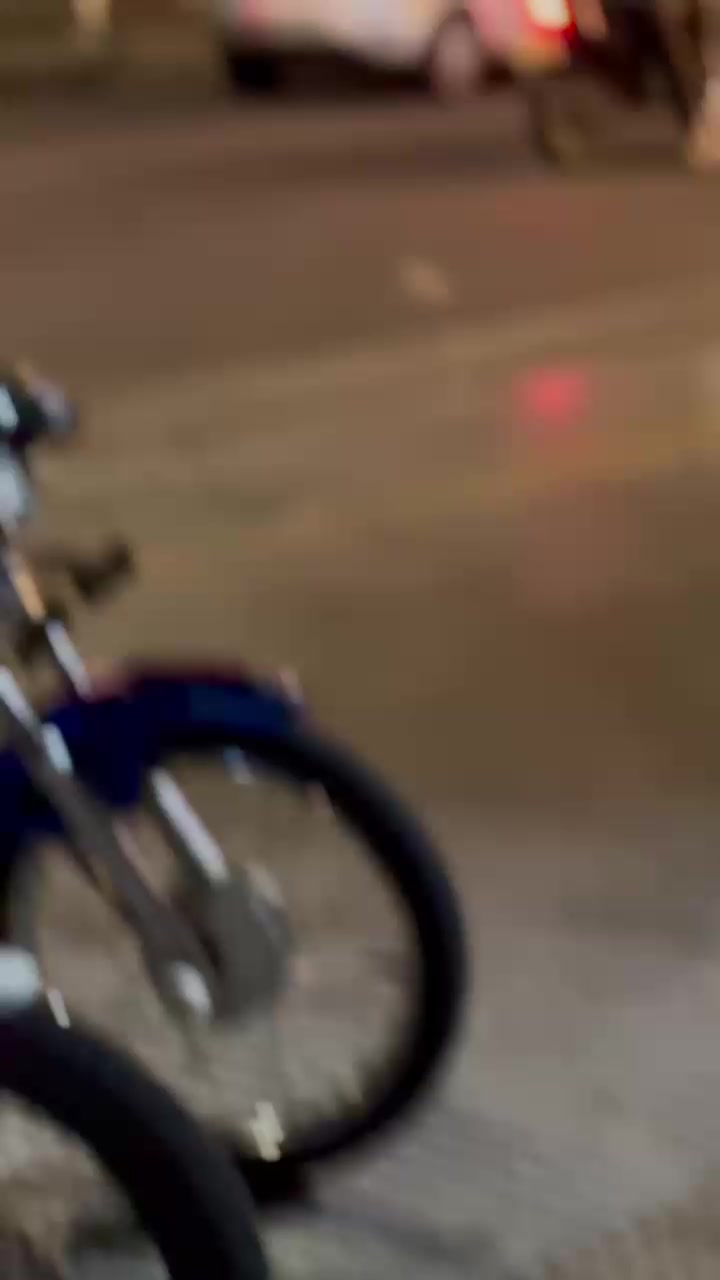 @𝕰𝕷 𝕷𝕺𝕶𝕺