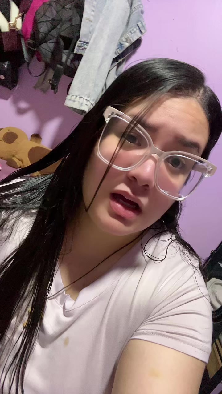 @Laura Santiago💜