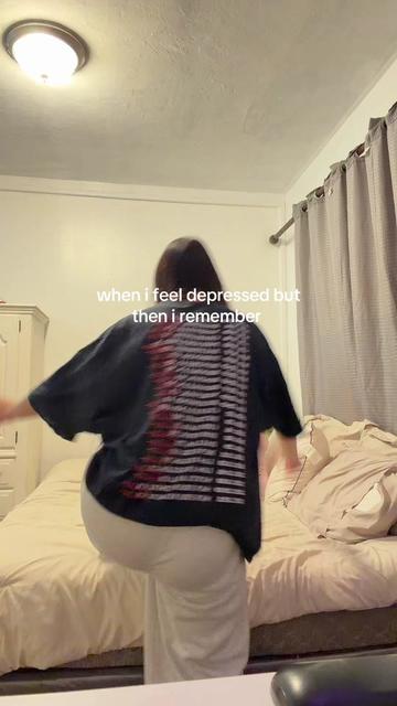 @yoitslalabanana