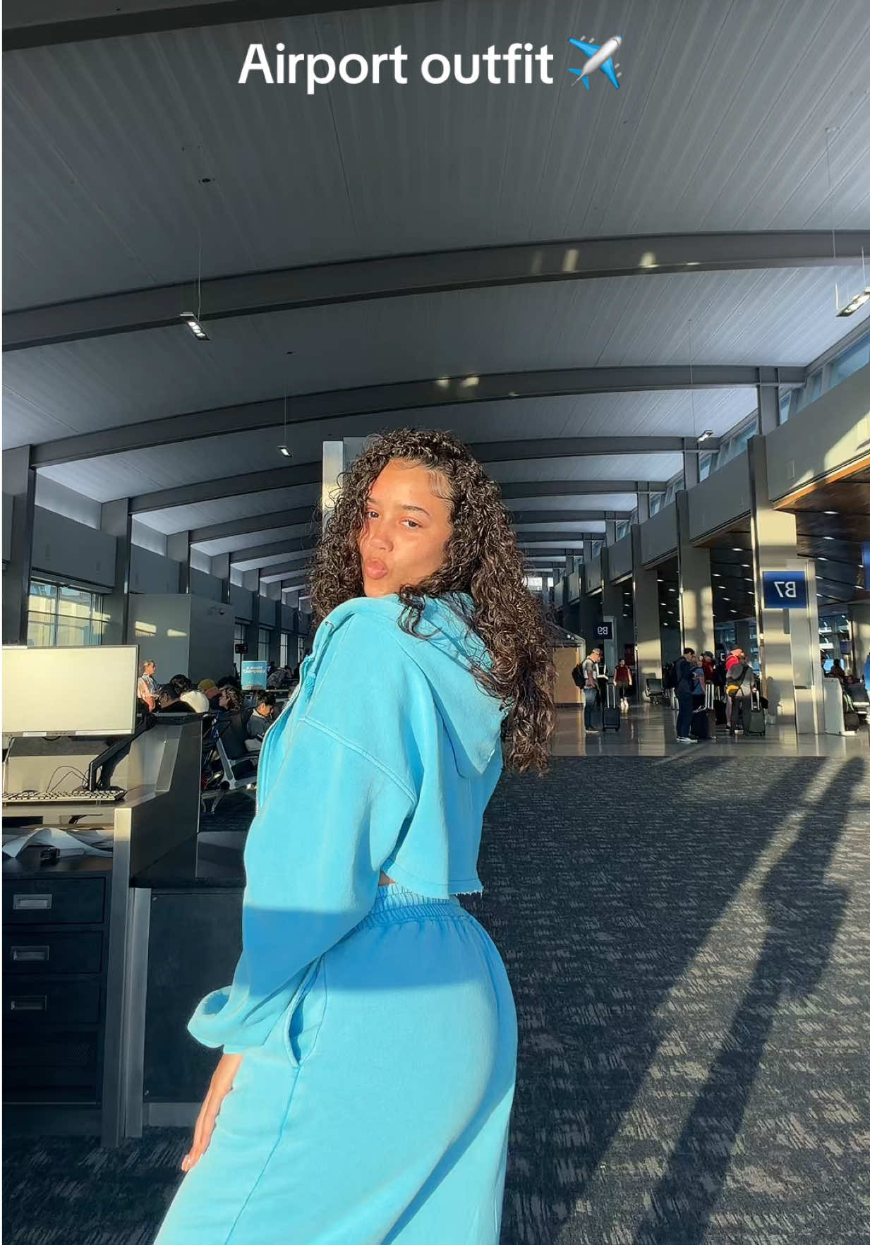 @🧚