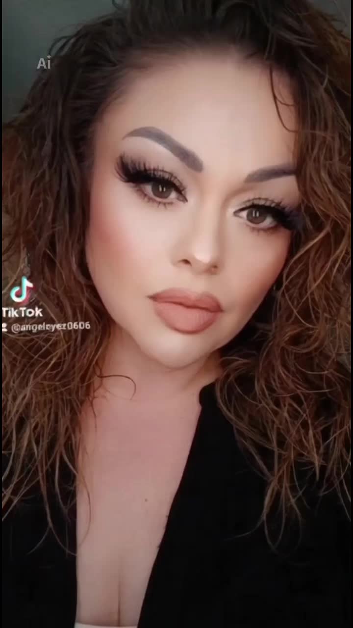 @👑Angeleyez0606👑