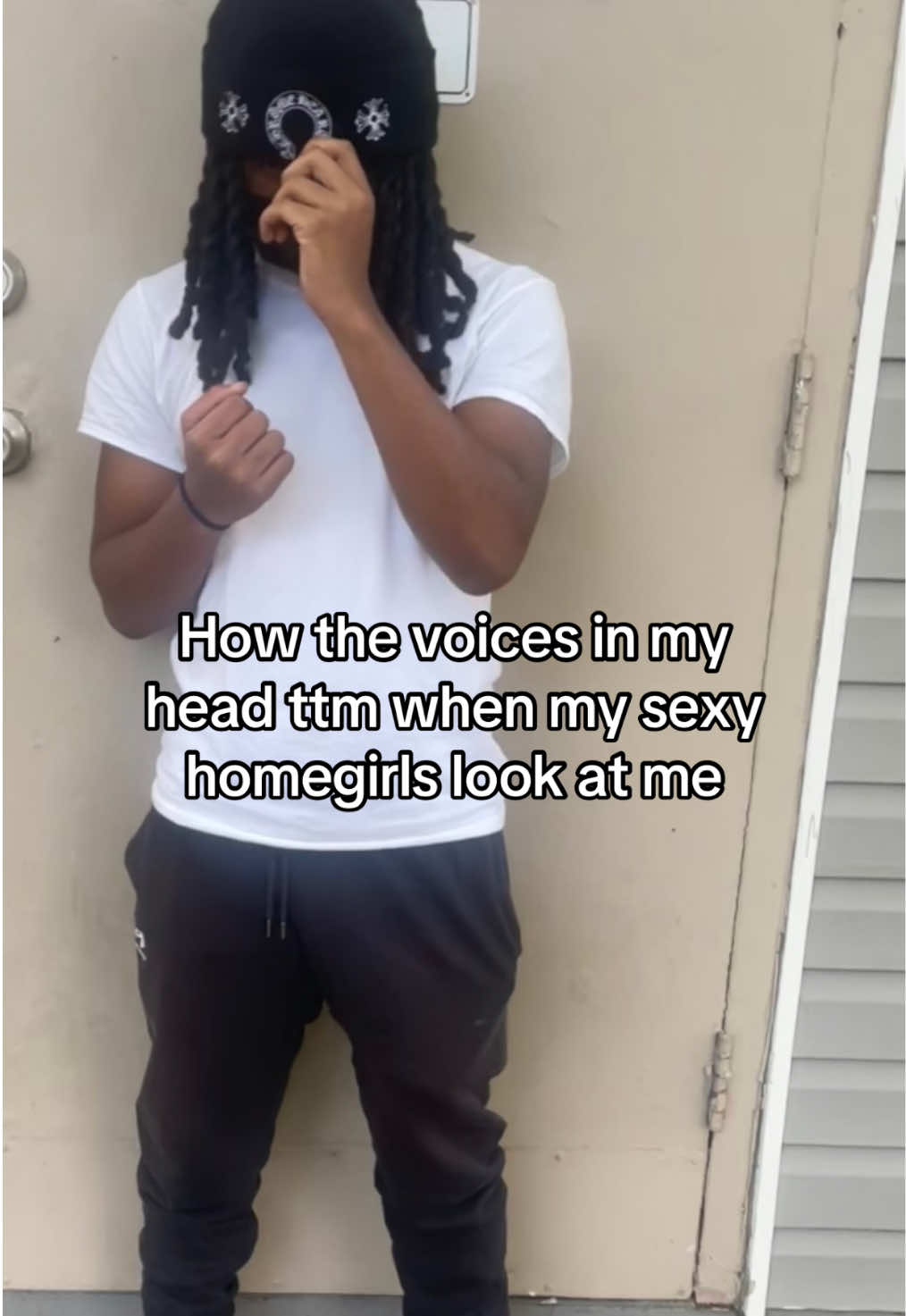 @i love pretty females