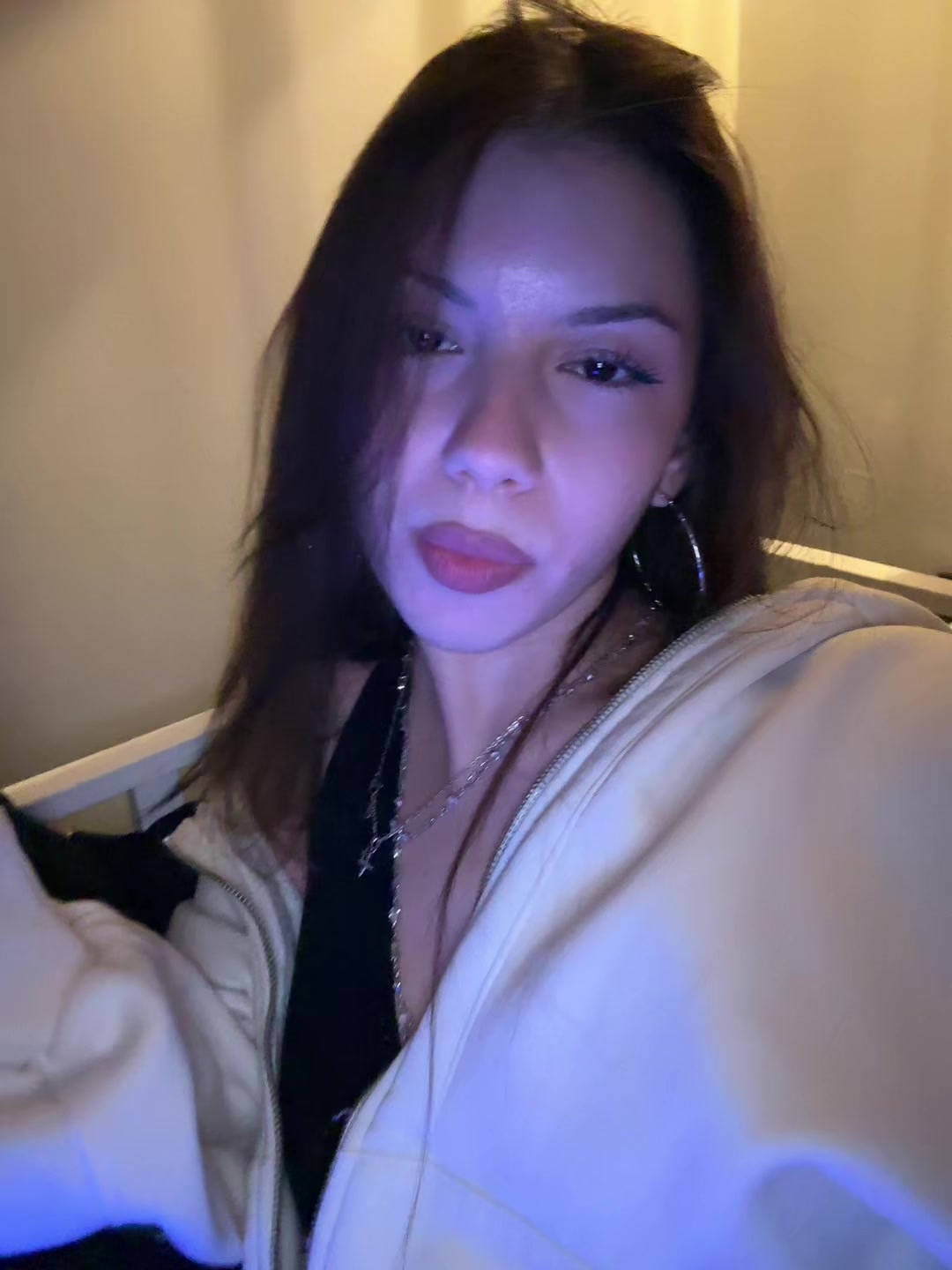 @ela