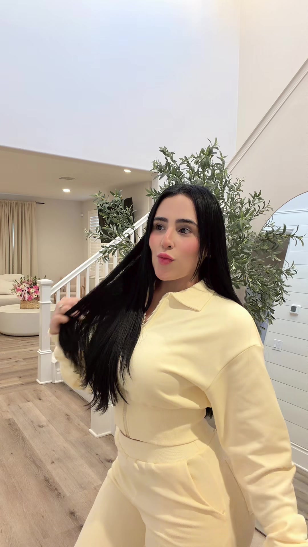 @stephaniereyex