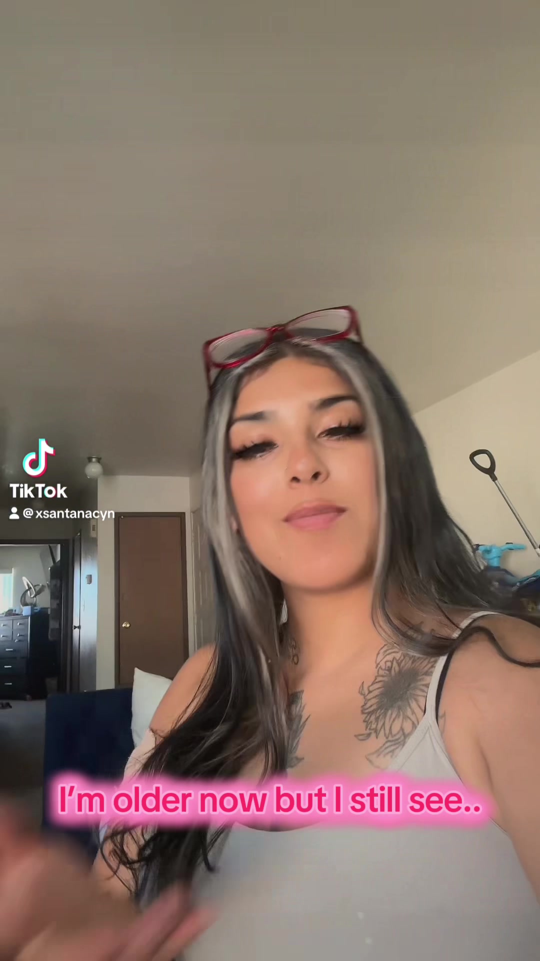 @Cynsantanax