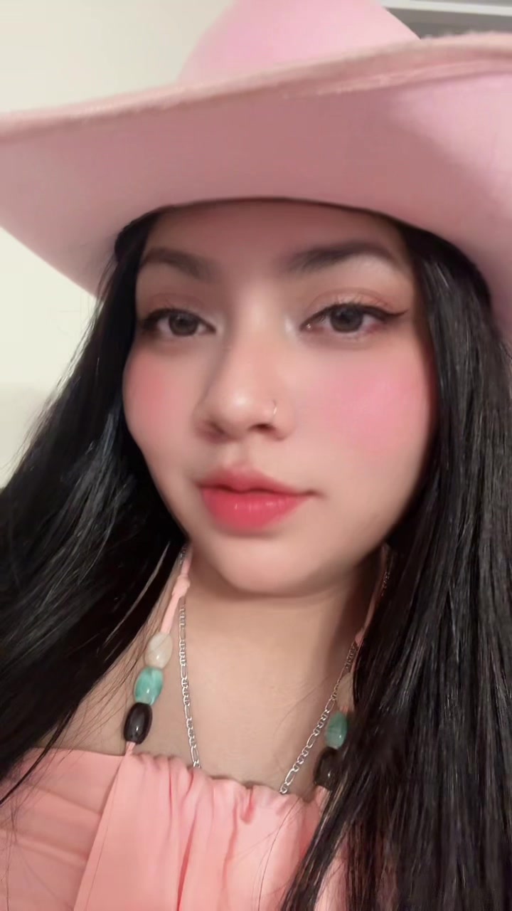 @Izayana flores♥️