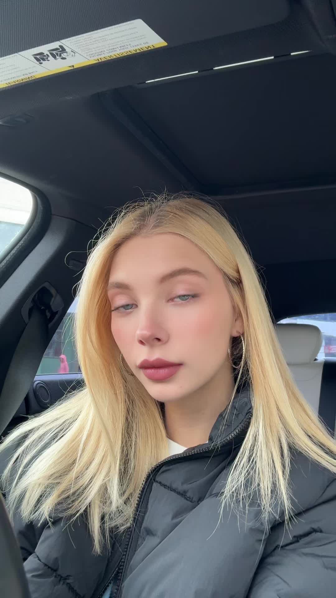 @Лера