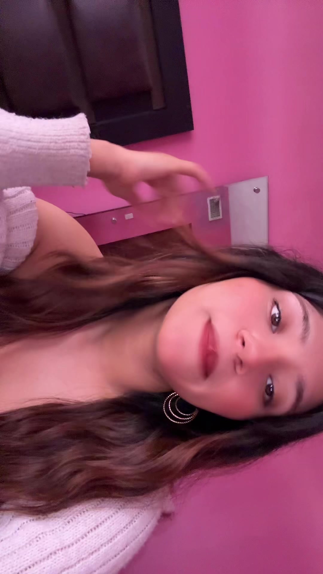 @Sofii