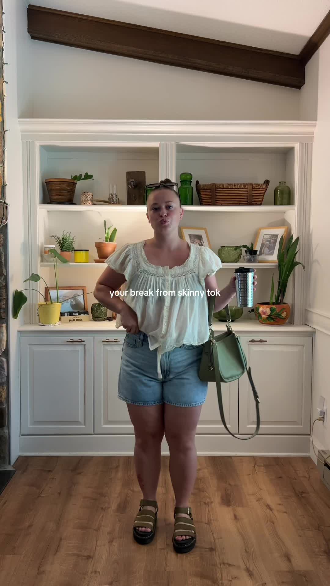 @jolene 🧚 midsize outfits
