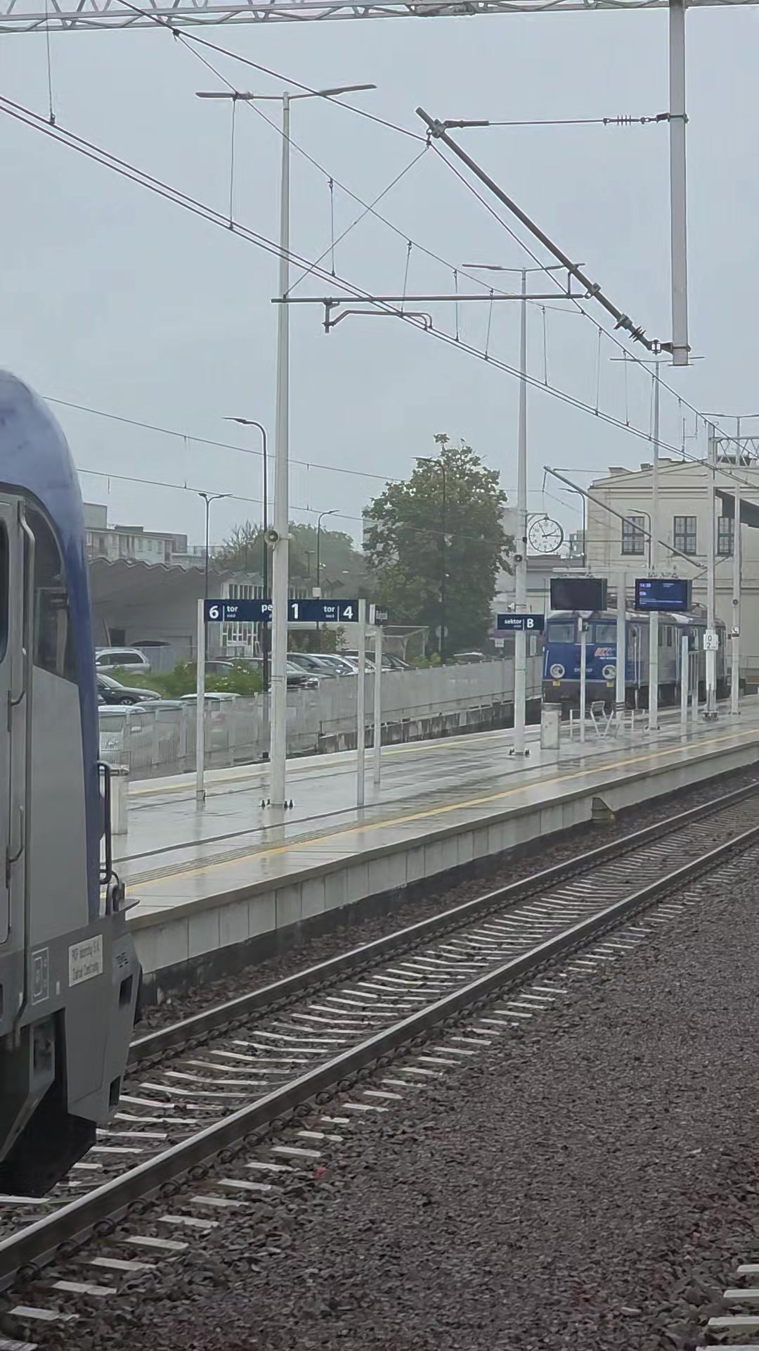 @Żelazna Droga LK2🚂