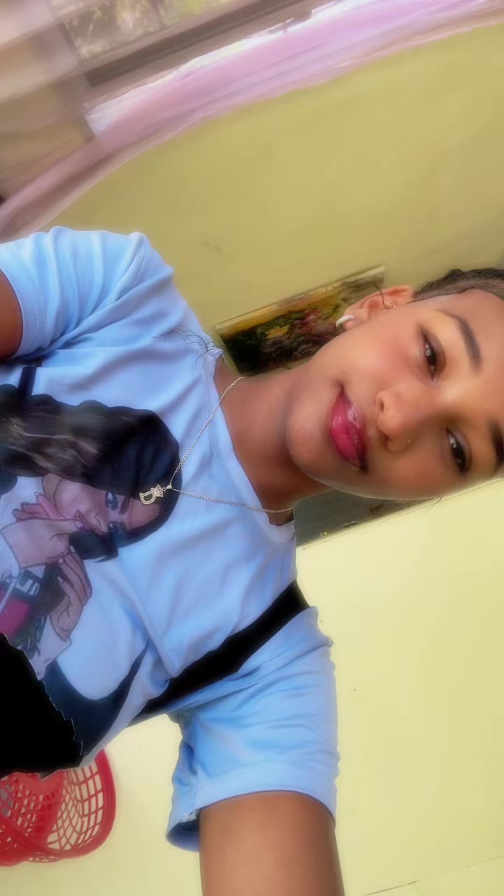 @ᴰᵃᶻ🫦🩵·