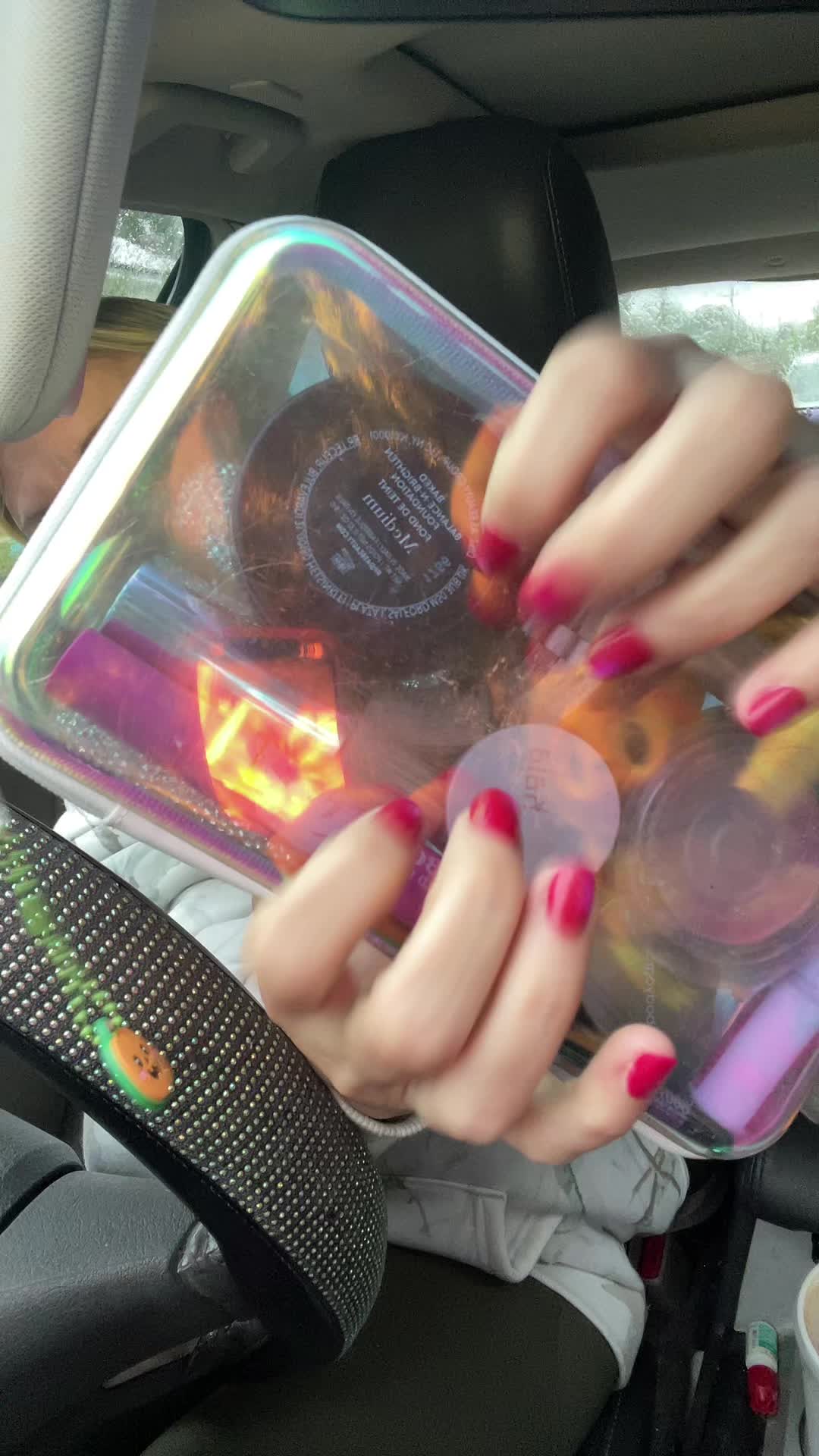 @KalliKarmas