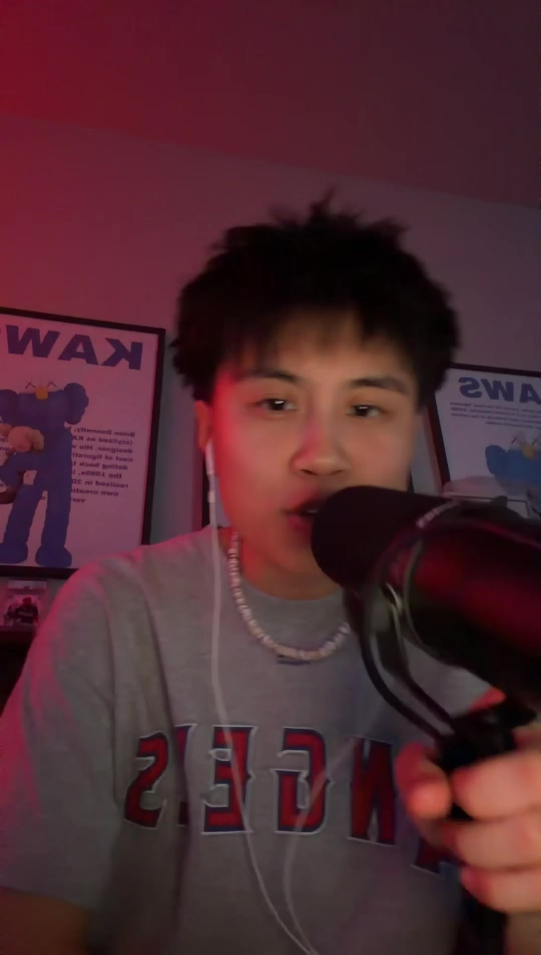@Em