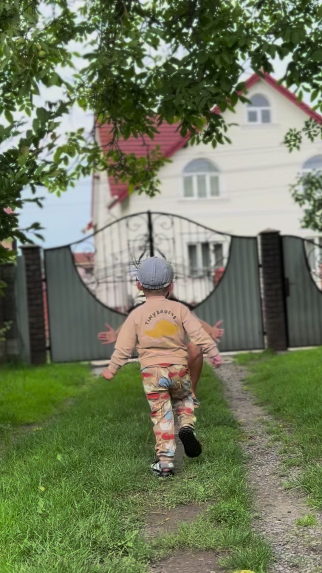 @Василина